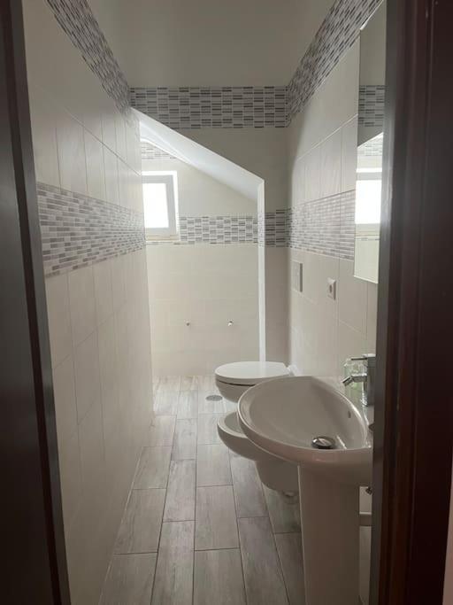 Mondo House Fiumicino Ngoại thất bức ảnh