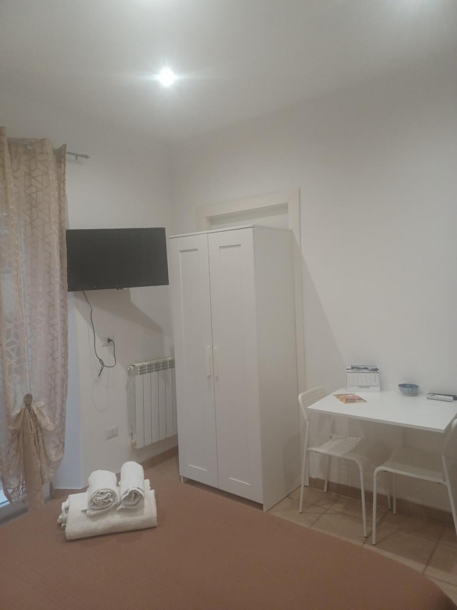 Mondo House Fiumicino Phòng bức ảnh